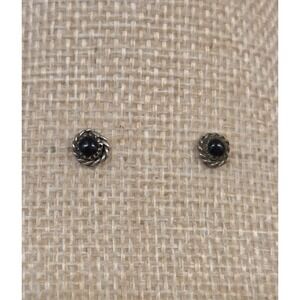 Vintage Sterling Silver & Black Onyx Wreath Boarder Stud Earrings